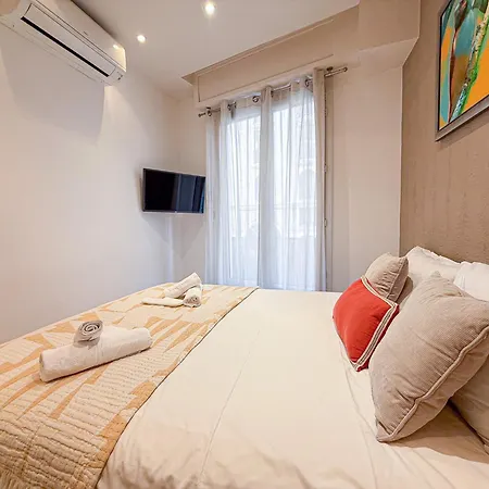 Angers 1 Bed - Id109 קאן