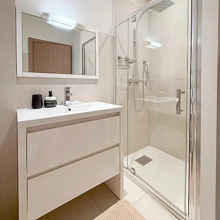 Angers 1 Bed - Id109 דירה קאן